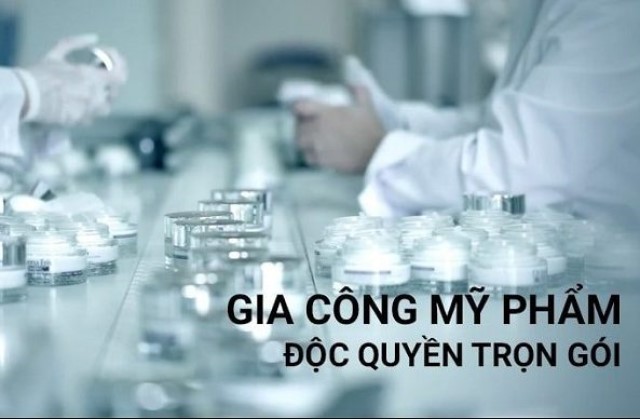 Gia công mỹ phẩm serum treo hạt ngọc trai chất lượng tại Việt Pháp